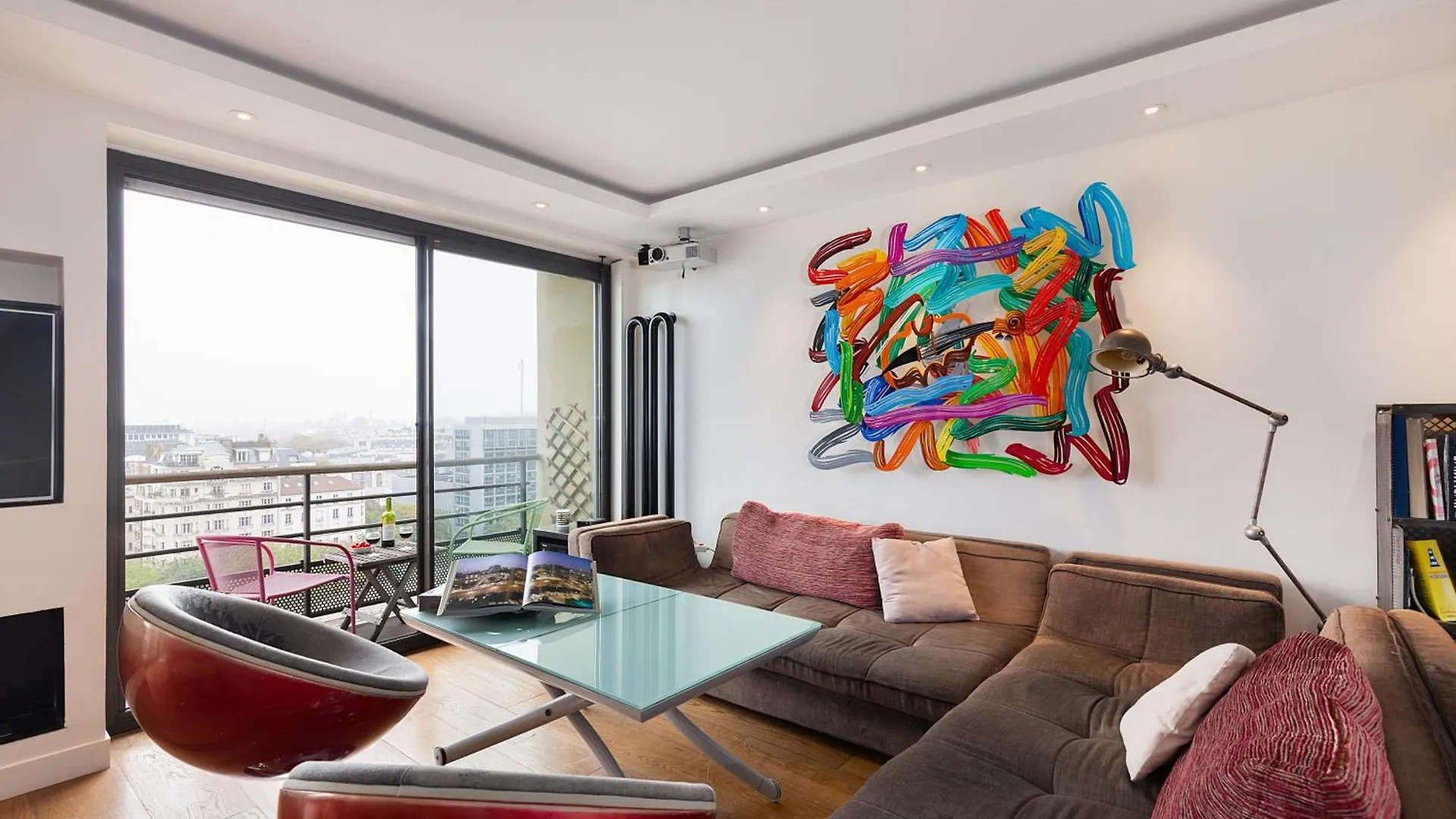 Floor With Eiffel Tower View And Roof Apartment Paris